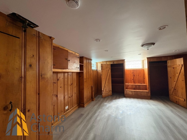 Building Photo - Warm & Welcoming 3 Bed, 2 Bath Home with C...