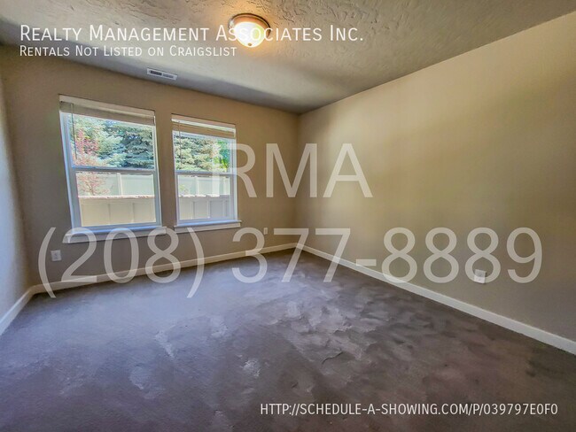 Building Photo - Brand New Luxury 4 Bedroom Townhome in Wes...