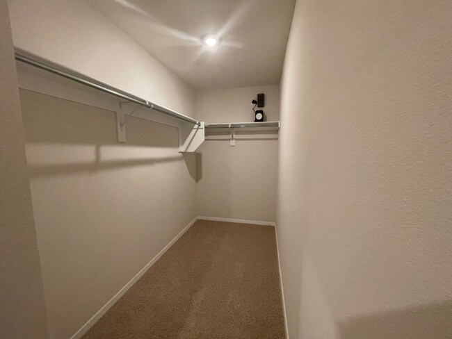 Building Photo - 2609 S Silver St