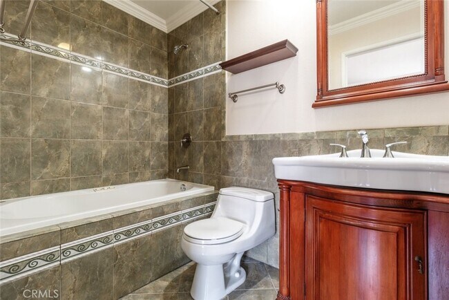 Building Photo - 14631 Dickens St