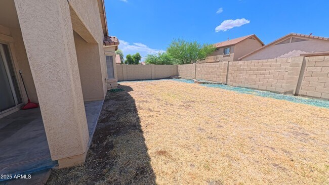 Building Photo - 1744 Maddison Cir