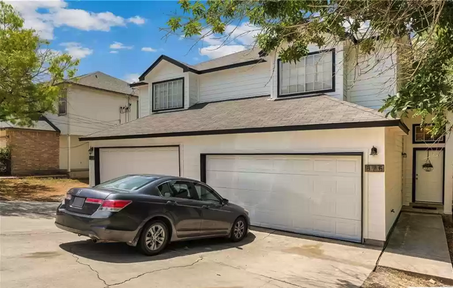 Front of Right Duplex - 876 Sagewood Trl