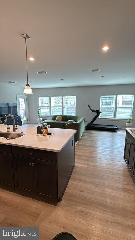 Building Photo - 46294 Mount Milstead Ter
