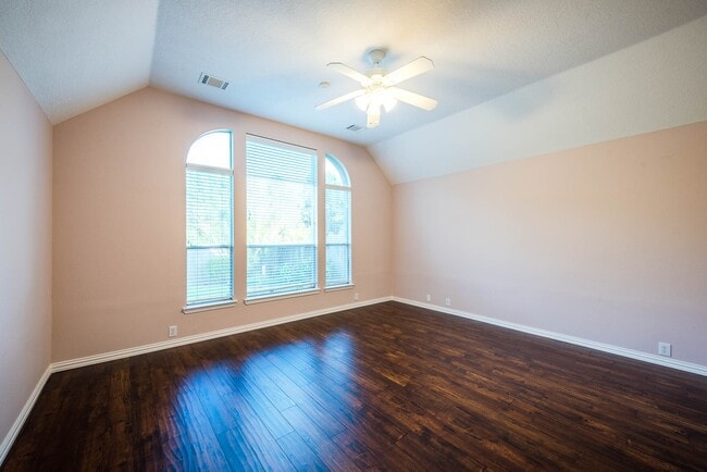 Building Photo - 3231 Pedernales Trails Ln