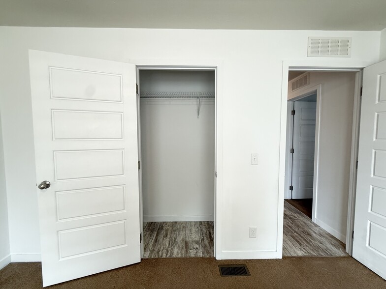 Building Photo - 2018 Lark Ln NW