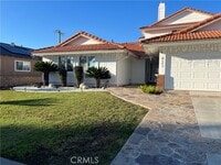 Building Photo - 425 Lewis Pl