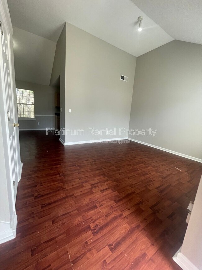 Building Photo - 3607 Waldrop Rd