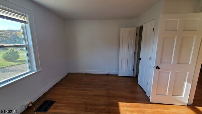 Building Photo - 269 Hazen Rd