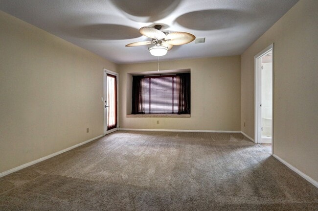 Building Photo - Fabulous Summerlin  Home!