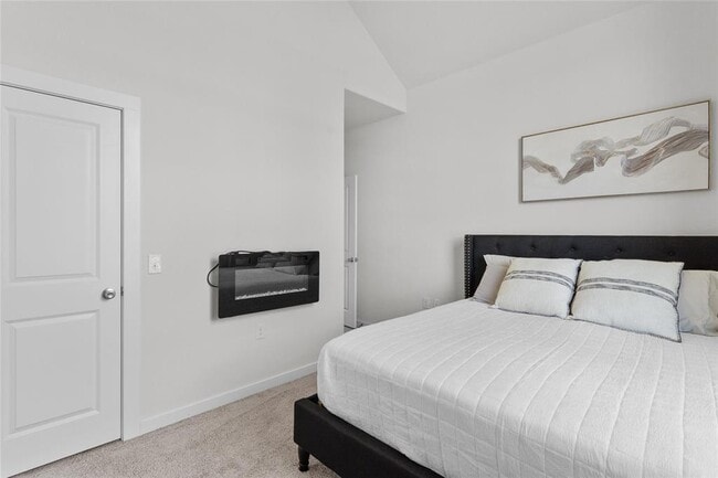 Building Photo - 11000 American Mustang Lp