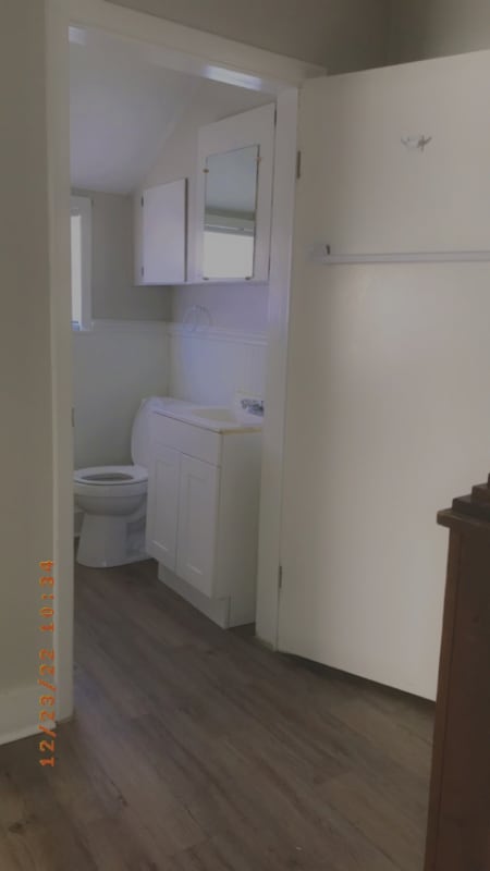 Building Photo - 207 N Elm St