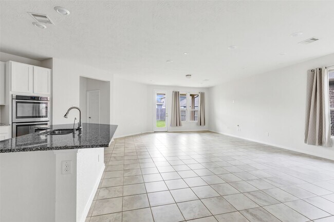 Building Photo - 15334 Rosehill Summit Ln