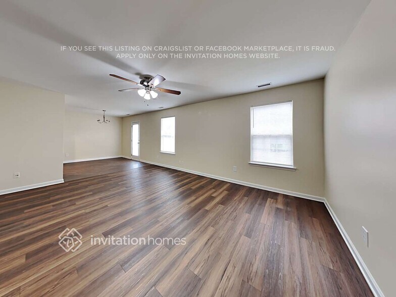 Building Photo - 3927 Laurel Glen Dr
