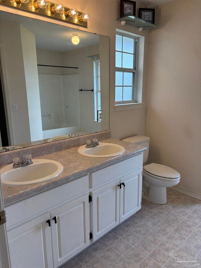 Building Photo - 7952 Cayenne Way