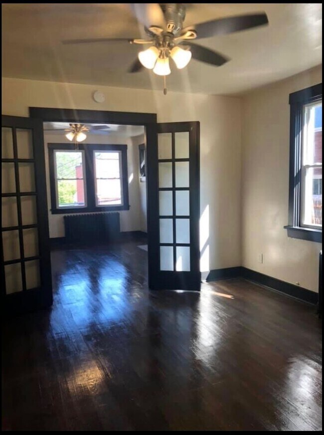 Building Photo - 1BR apartment now available for rent!