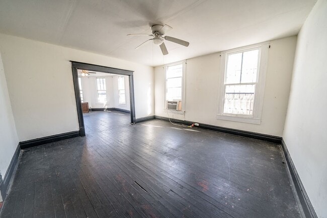 Building Photo - 1414 Campbell St