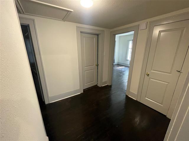 Building Photo - 421 N Marsalis Ave