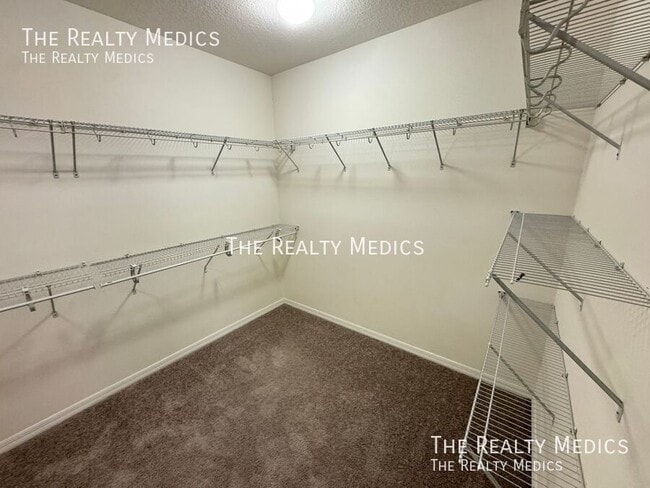 Building Photo - 5107 Appenine Loop W