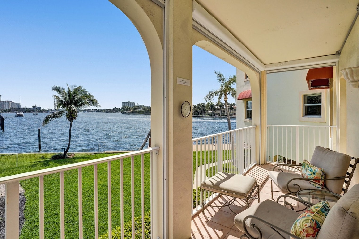 Building Photo - 2908 Bayshore Dr