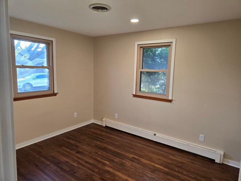 Bedroom 1 - 625 13th St
