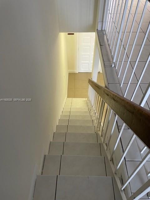 Building Photo - 5631 W 28th Ave