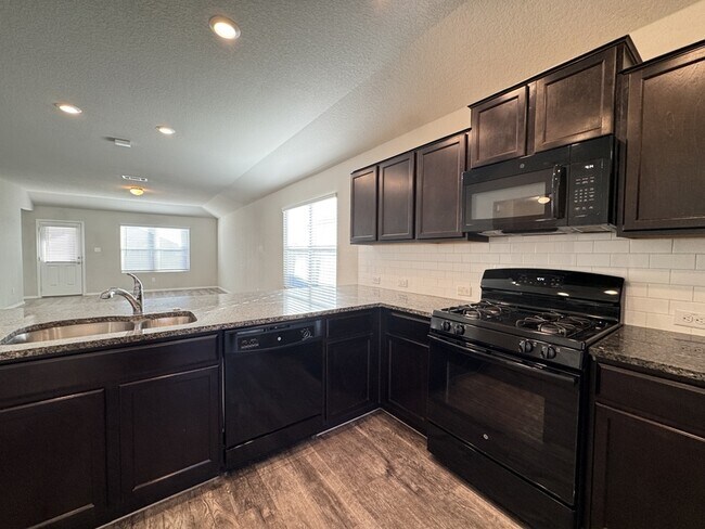 Building Photo - 9714 Marbach Hl