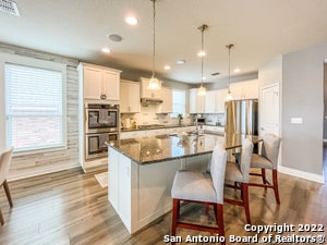 Building Photo - 7427 Valle Msn