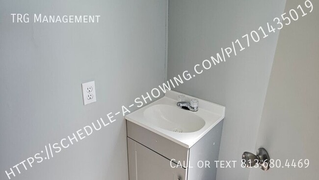 Building Photo - 209 Albacore Ln