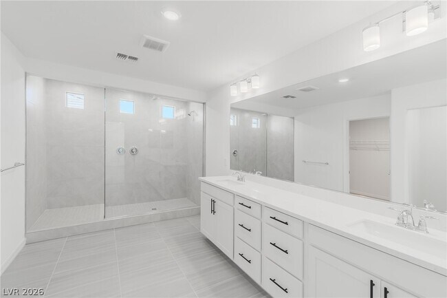 Building Photo - 7685 Vibrant Peak Ave