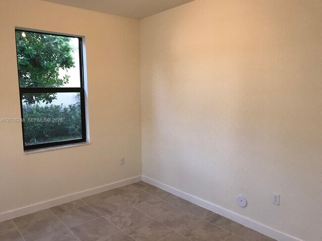 Building Photo - 11520 SW 250th St