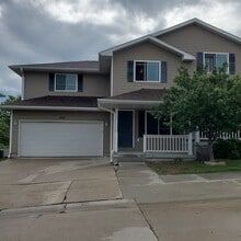 Building Photo - 6630 Shadow Pines Dr