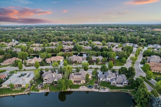 Building Photo - Resort Living in Desirable Eagle Idaho