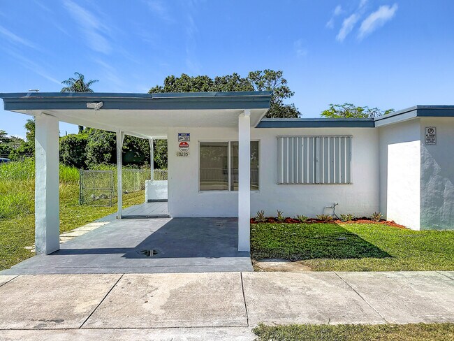 Building Photo - 10235 SW 177th St