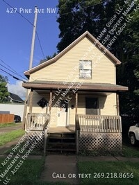 Building Photo - 427 Pine Ave NW