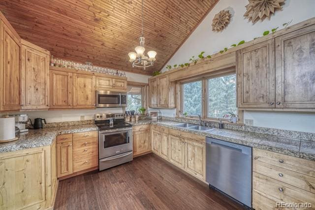 Building Photo - 18525 Via Ponderosa Dr
