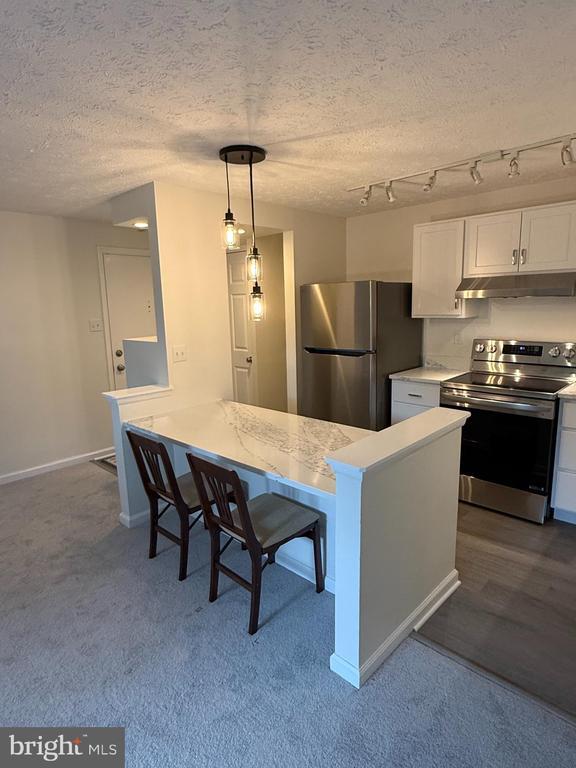 Building Photo - 12205 Peach Crest Dr