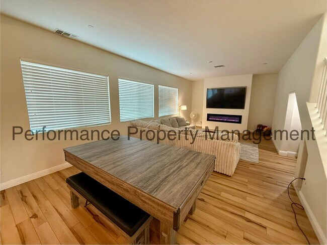 Building Photo - Gorgeous 5 Bed/3 Bath Rio Bravo Home w/ RBP & Security Deposit Alternative Option