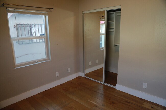 Building Photo - 4517 33rd St