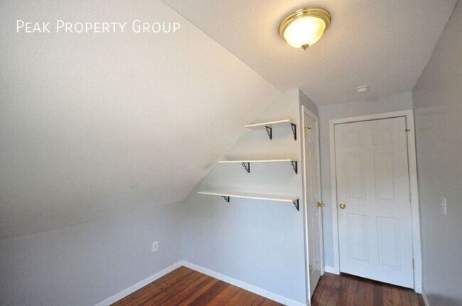 Building Photo - 138 Chittenden Ave