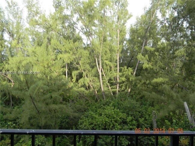 Building Photo - 16508 NE 26th Ave