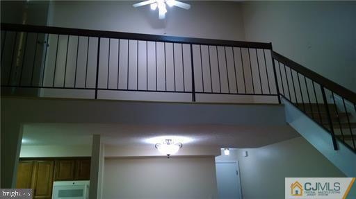 Building Photo - 620 Aspen Dr