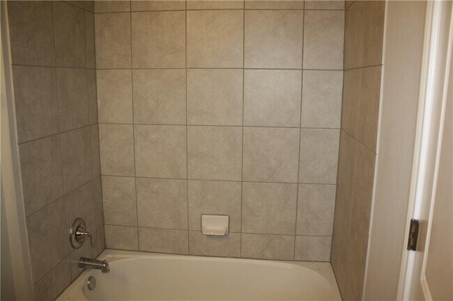 Building Photo - 1042 Sand Post Pl