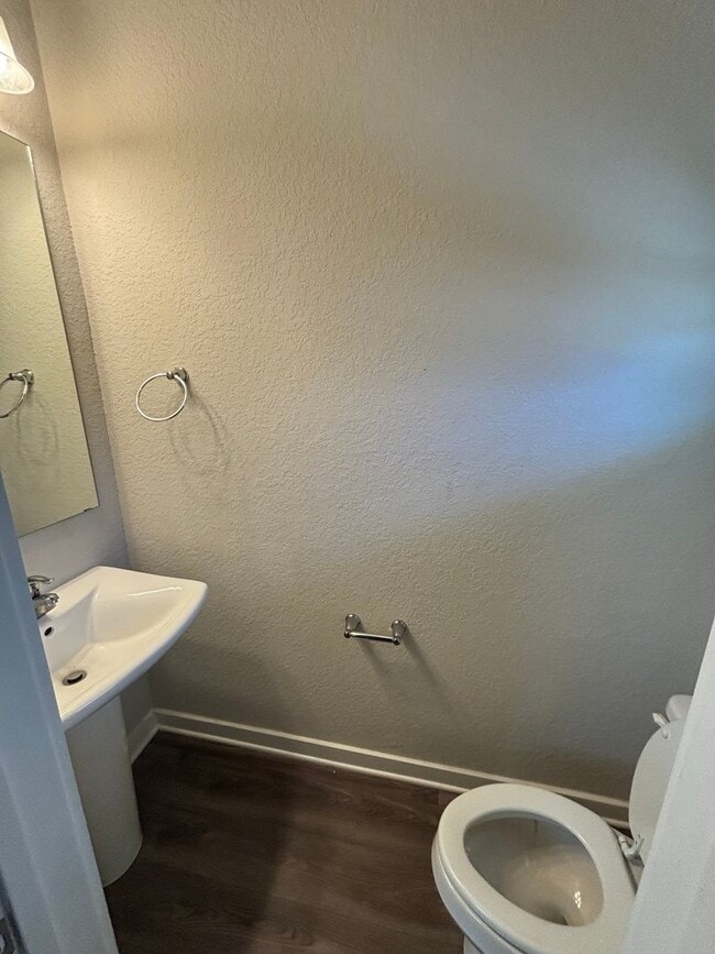 Building Photo - Luxury Duplex in Northwest SA