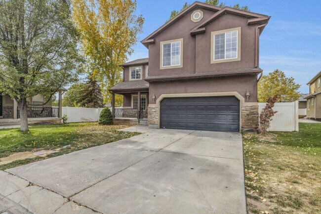 Building Photo - Beautiful 4 Bedroom 2.5 Bath Home in Lehi near Thanksgiving Point!
