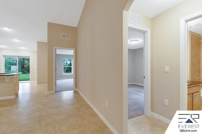 Building Photo - 14 Slatington Pl