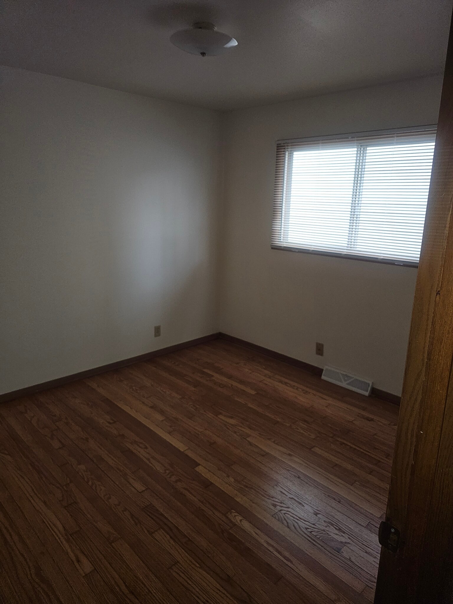 Building Photo - 6009 W Lapham St