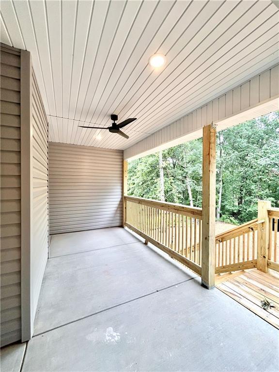 Building Photo - 6 Tarland Ln
