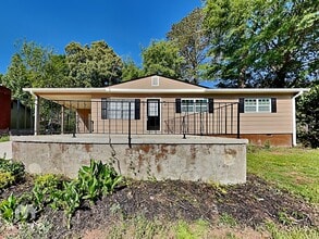 Building Photo - 10122 Allen Dr SW