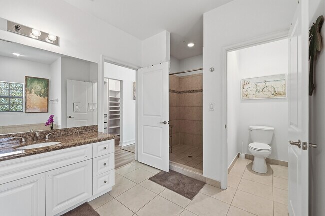 Building Photo - 4419 Hidden Harbour Terrace