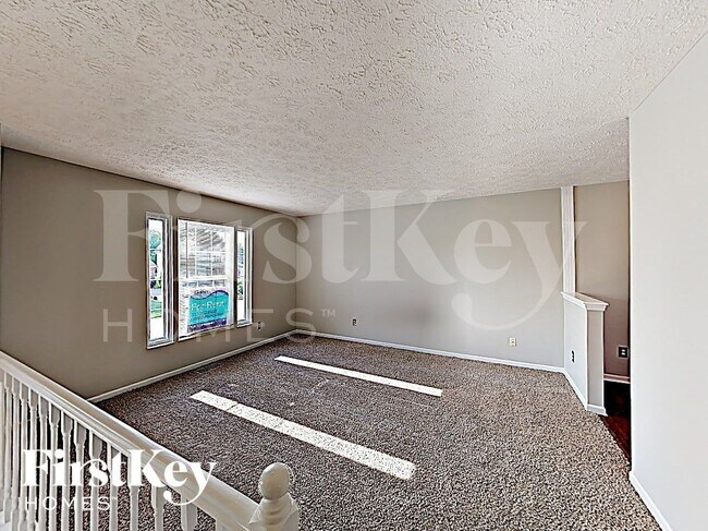 Building Photo - 9459 Hadway Dr